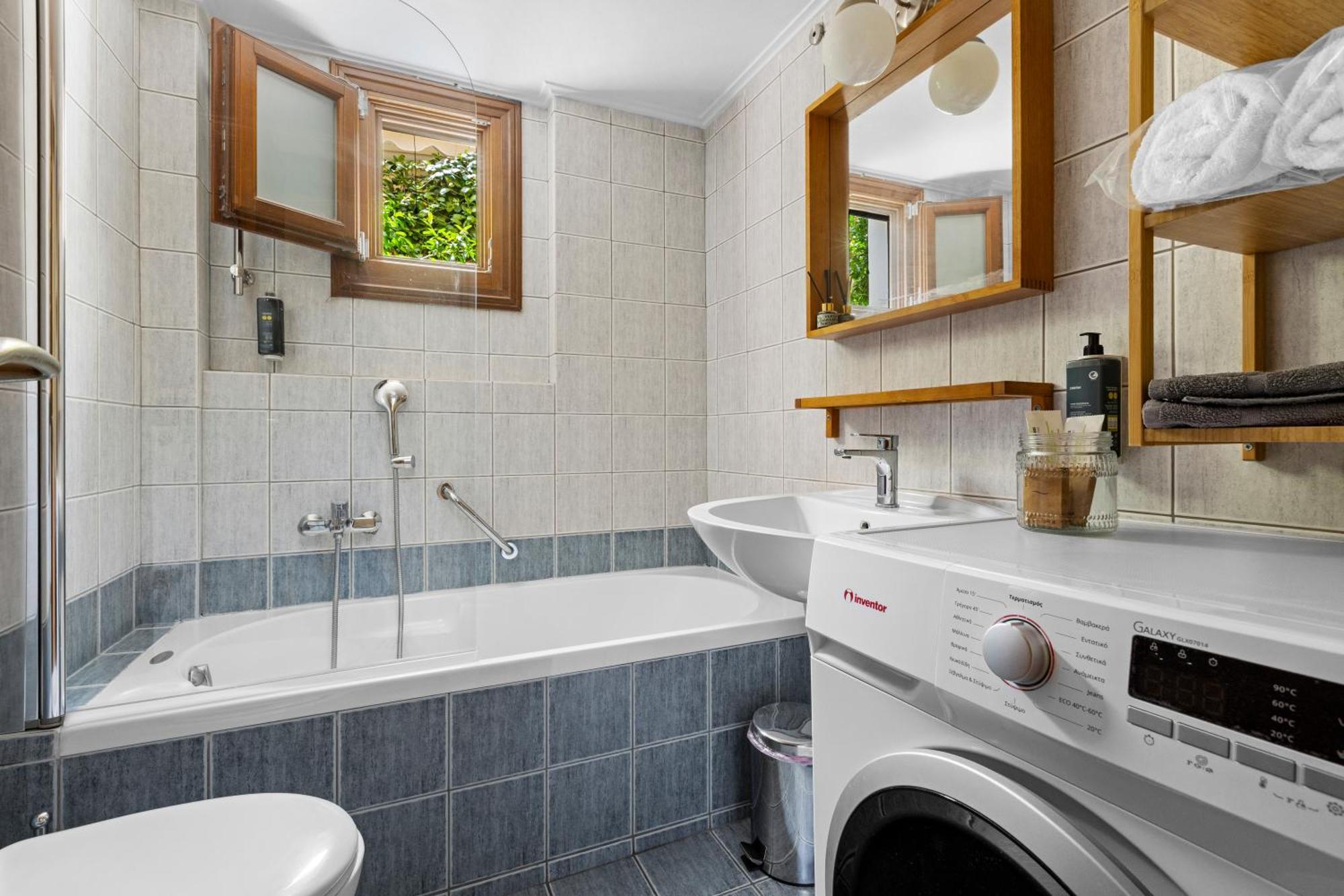 Spetses Center Comfy Apartment Zewnętrze zdjęcie