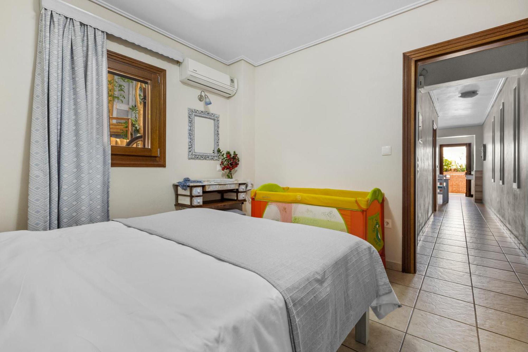 Spetses Center Comfy Apartment Zewnętrze zdjęcie