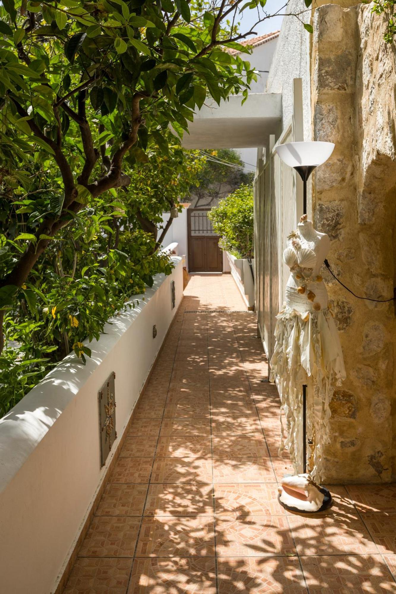Spetses Center Comfy Apartment Zewnętrze zdjęcie