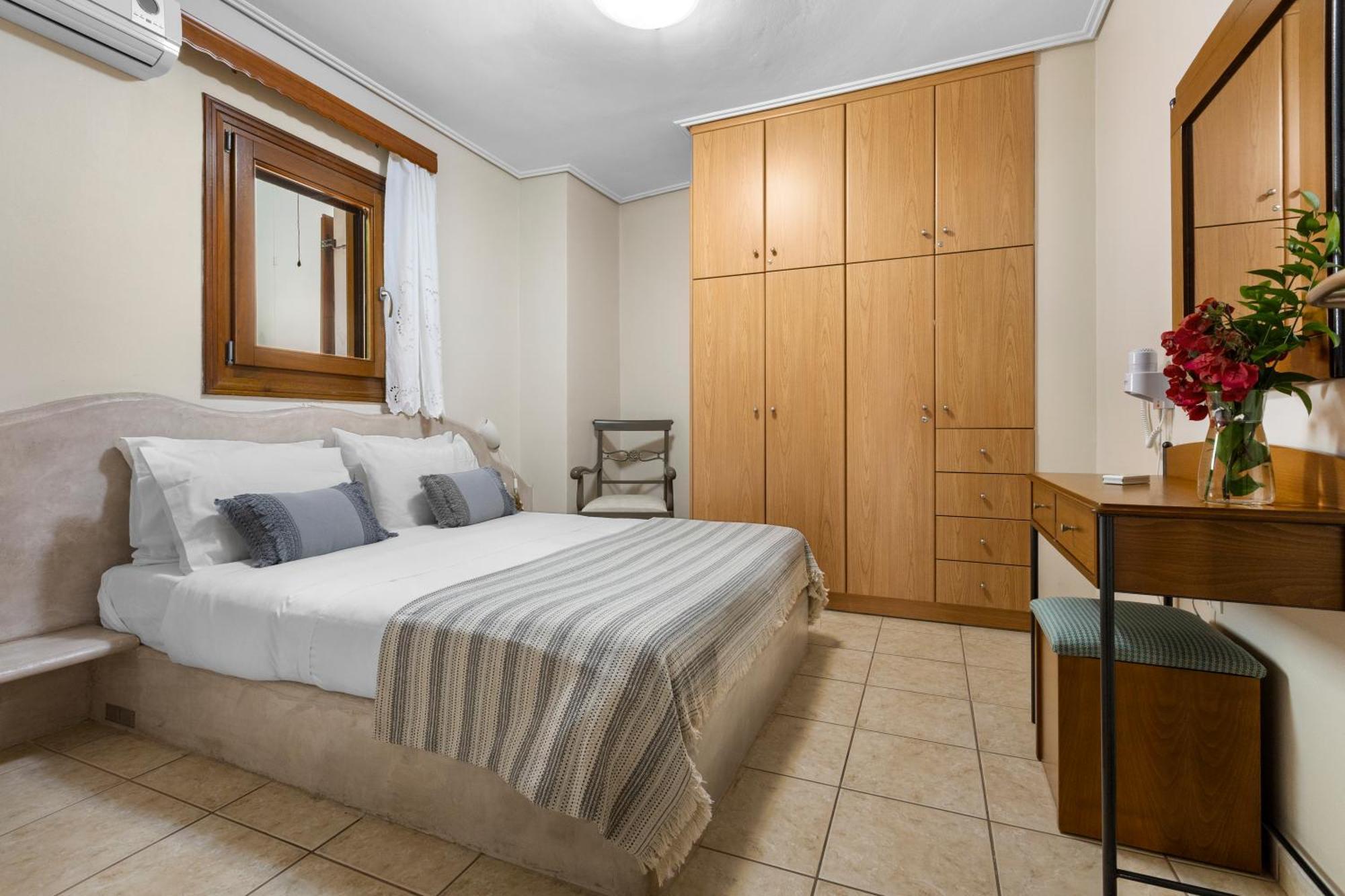 Spetses Center Comfy Apartment Zewnętrze zdjęcie