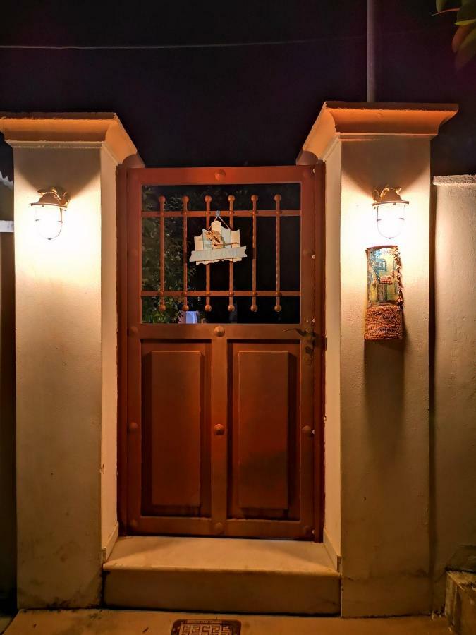 Spetses Center Comfy Apartment Zewnętrze zdjęcie